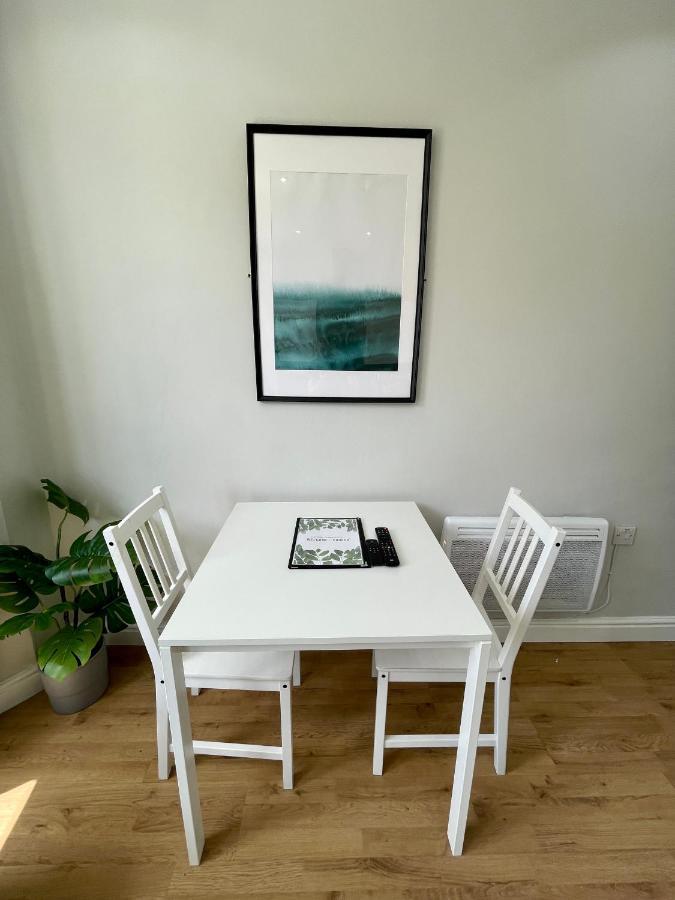1 Bed 2 Person Apartment City Centre Κάρντιφ Εξωτερικό φωτογραφία